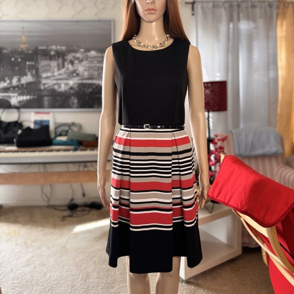 Calvin Klein Black and red dress, mini, pleated , size 4